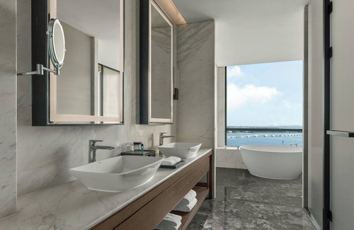 Kunshan Hotel | Sheraton Kunshan Dianshan Lake