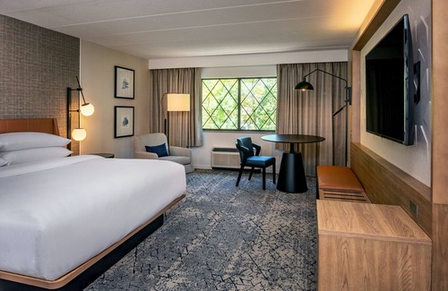 Nashua Hotel | Sheraton Nashua