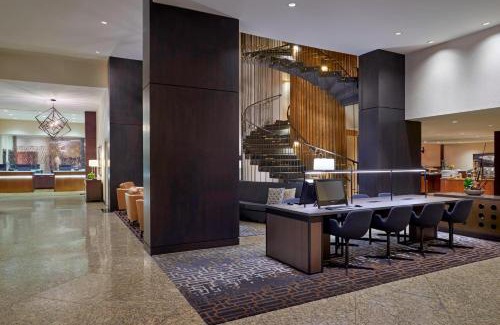 Byward Market - Parliament Hill Hotel | Sheraton Ottawa Hotel