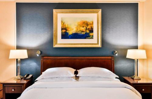 Harlington Hotel | Sheraton Skyline Hotel London Heathrow