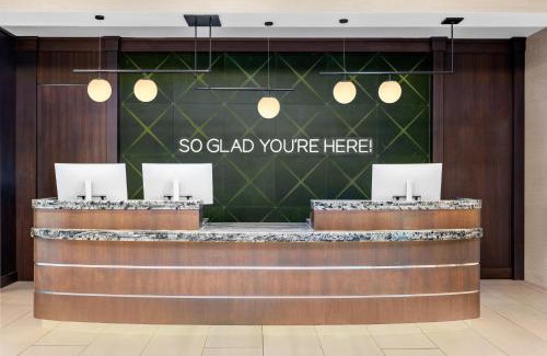 Cumberland Hotel | Sheraton Suites Galleria Atlanta