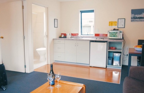 Sherborne Street Apartment | Sherborne Motor Lodge