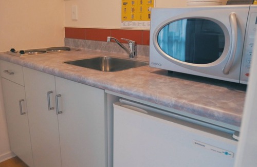 Sherborne Street Apartment | Sherborne Motor Lodge