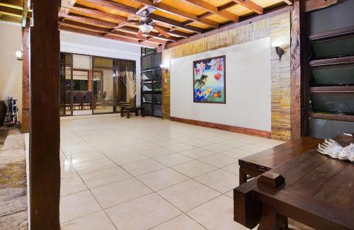 Oton Hotel | Sheridan Boutique Resort Iloilo