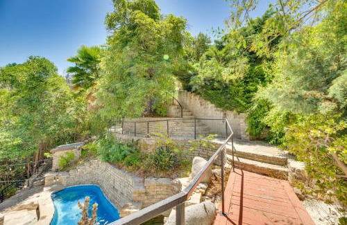 Sherman Oaks Apartment | Sherman Oaks Hideaway Lush Grounds, Shared Pool!