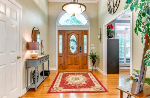 Sherrills Ford House | Sherrills Ford Escape with Hot Tub, Deck and Yard