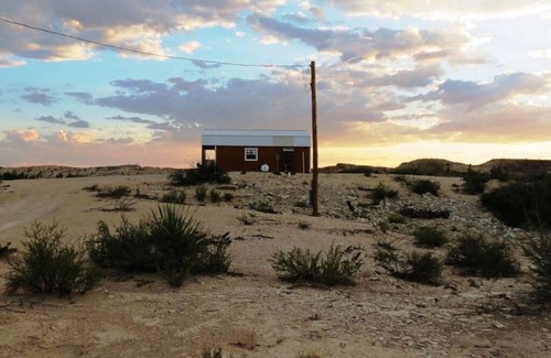 Study Butte-Terlingua Cabin | Sherri’s Terlingua Cabin on the Creek: Easy Access