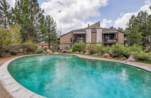 Mammoth Lakes Apartment | Sherwin Villas 12 B