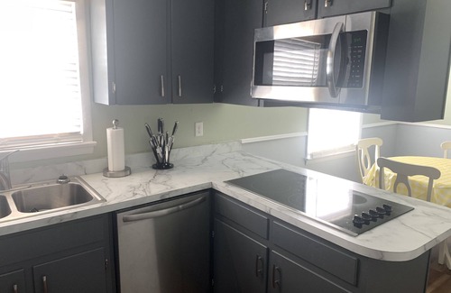 Goldsboro House | Sherwood - Entire house - Cozy, Comfortable, Clean