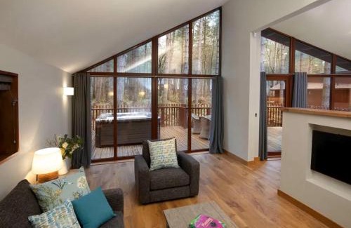 Clipstone Resort | Sherwood Forest Cabins - Forest Holidays