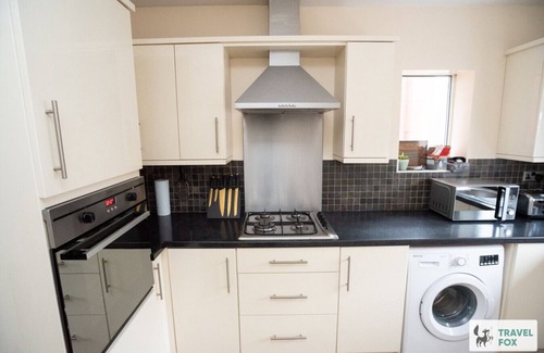 Mansfield House | Sherwood Pines Big Garden