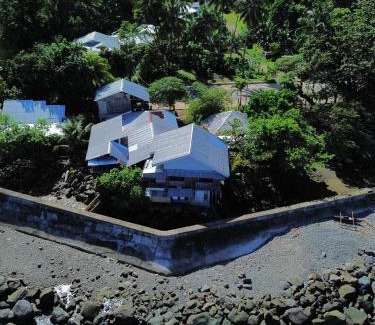 Mambajao House | Shey's Travellers Inn