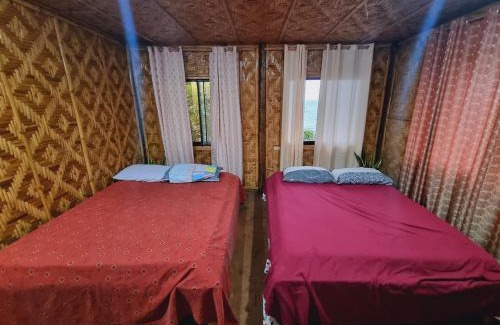 Mambajao House | Shey's Travellers Inn
