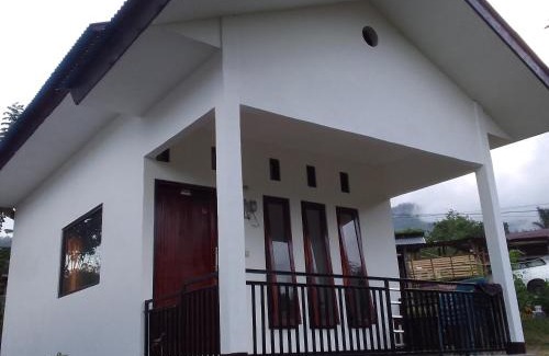 Moni House | Shila Bungalow