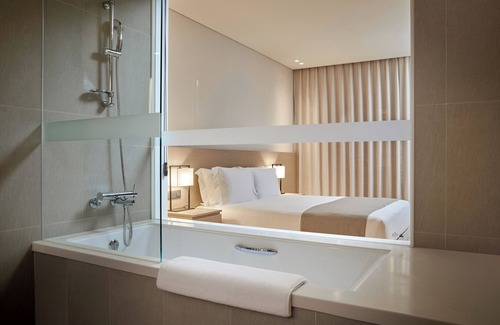 Gangseo District Hotel | Shilla Stay Seobusan