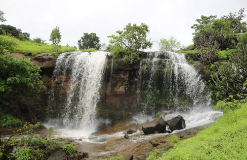 Kadadhe House | Shinde's Tikona Valley Farm