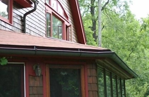 Washington House | Shingle style, Timber Frame, Berkshire Cottage beside babbling brook