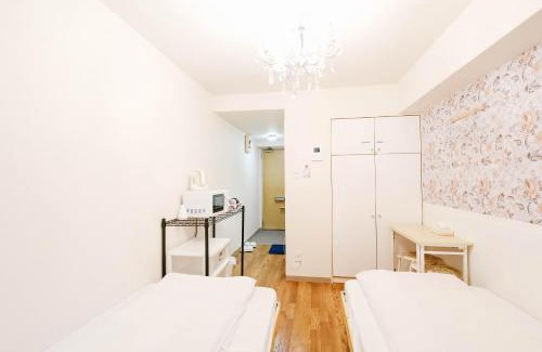 Kabukicho Apartment | Shinjuku Kabukicho! Shinjuku Center新宿中心! !3min walk! JR 新宿!地铁站步行3分! 新宿歌舞伎!著名连锁大型公寓!一层24小时保安常驻! 624