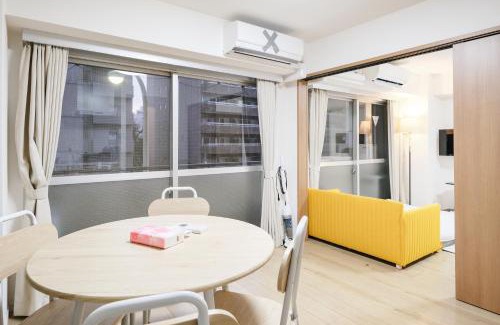 Nishiwaseda Apartment | Shinjuku Raise OG House