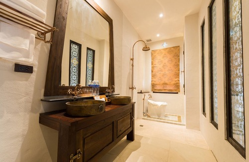Phitsanulok Hotel | Shinnabhura Historic Boutique hotel