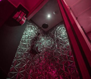 Limoux Apartment | Shiny Cloud Love Room