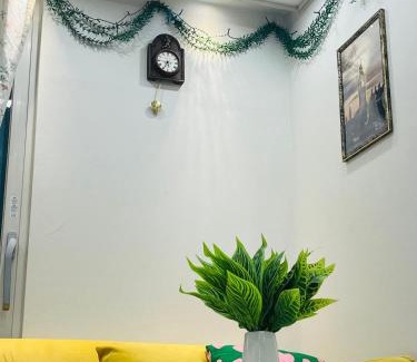 Seokchon-dong Apartment | Shiny Picnic