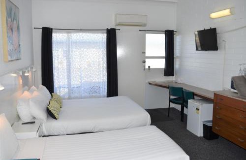 Yarram Hotel | Ship Inn Motel