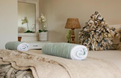 Saint Francis Bay Apartment | Ships Bell 4B