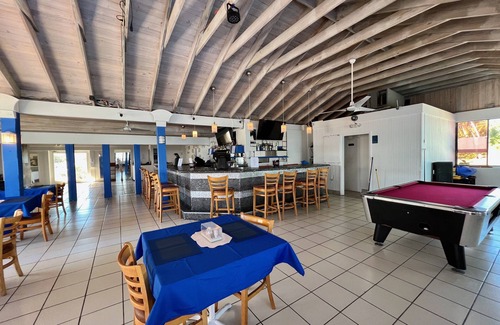 Farmer's Hill Hotel | Shipwreck at Exuma Palms Resort