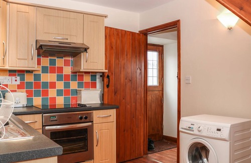 Holestone Moor Cottage | Shire Cottage at Top Butterley Farm