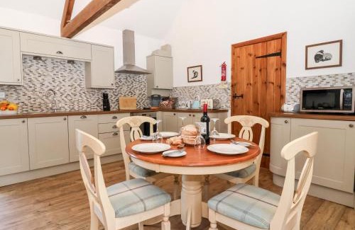 Lissett House | Shire Cottage