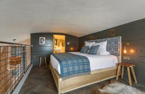 Holt Apartment | Shirehall Apartments