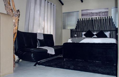 Marloth Park Cabin | Shiringa kruger lodge