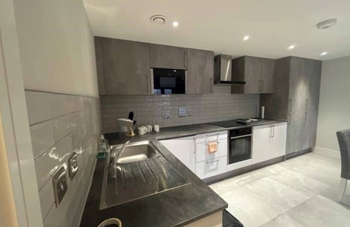 Shirley Apartment | Shirley Apartment Sir Robert Peel Court