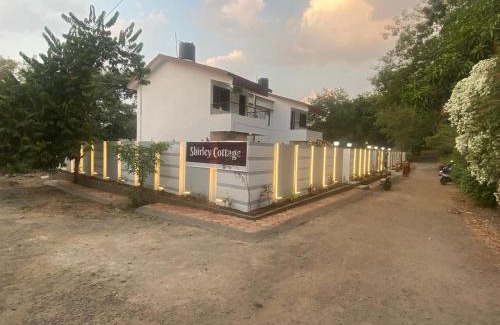Maliwada House | shirley cottage