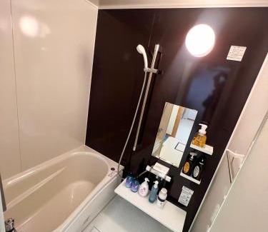 Nishi Apartment | Shiro一軒家