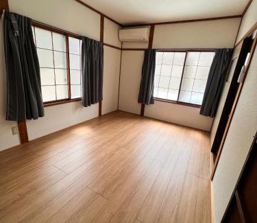 Nishi Apartment | Shiro一軒家