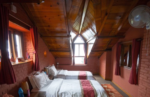Burhanilkantha House | Shivapuri Heights Cottages