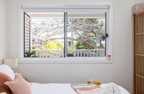 Shoal Bay Villa | Shoal Bay Beach House One