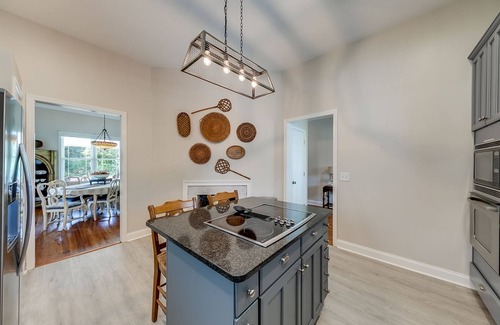 Cleveland House | Shoal Creek Acres – Peaceful Country Escape Near Helen with Firepit, Games &