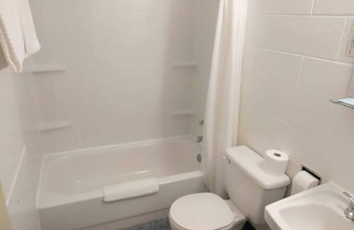 Shoal Lake Hotel | Shoal Lake Motor Inn