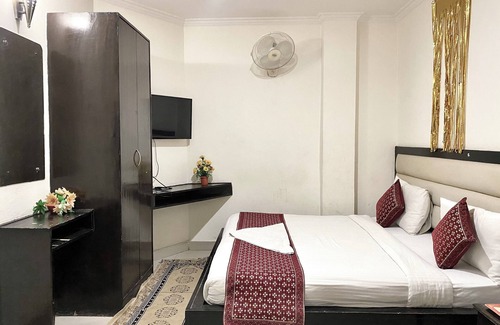 Mahipalpur Extension Bed & Breakfast | Shoba Residency