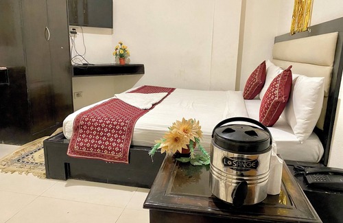 Mahipalpur Extension Bed & Breakfast | Shoba Residency