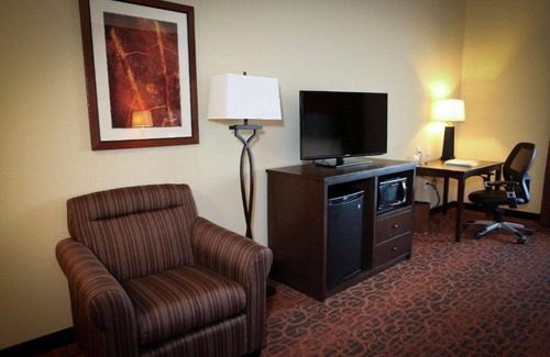 Union City House | Shop, dine, and explore in Union City !