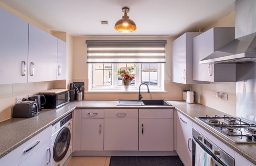 Bicester House | Shop & Stay at Bicester Village near our 3 Bed Home| Pass the Keys