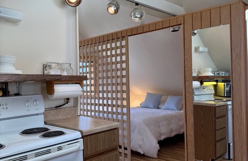 Southwest Harbor Apartment | Shore Access from Charming 1 Bdrm Apt in Southwest Harbor, Acadia National Park