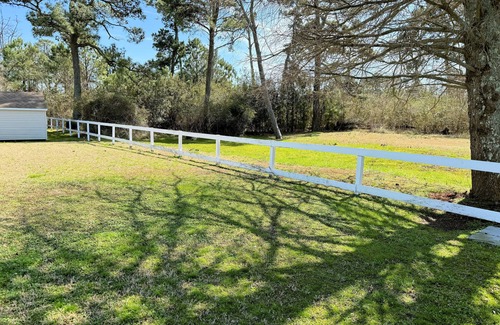 Chincoteague Cottage | Shore Bird - 1 BR Studio Cottage with open floor plan. NO LINENS PROVIDED