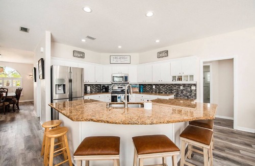 Oldsmar House | Shore Drive Sunshine