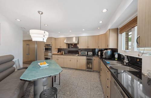 St. Leonard's Tract House | SHORE FUN: Beach 1 Block Away - Pool - Private Parking - Boardwalk