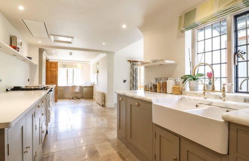Howlett End Cottage | SHORE HALL, family friendly, with open fire in Finchingfield
